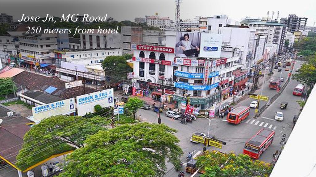 فندق آيسواريا Kochi المظهر الخارجي الصورة